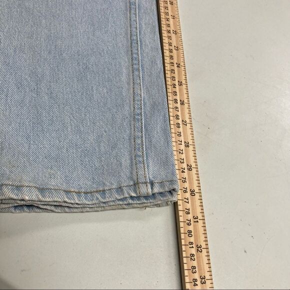 LEVI STRAUSS & CO. VINTAGE Light Washed Jeans 16551-0234 Size 10, USA Made 09/93 - Picture 4 of 13